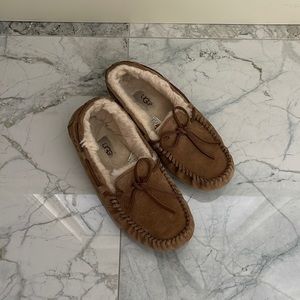 Ugg Dakota Moccasins in Chestnut